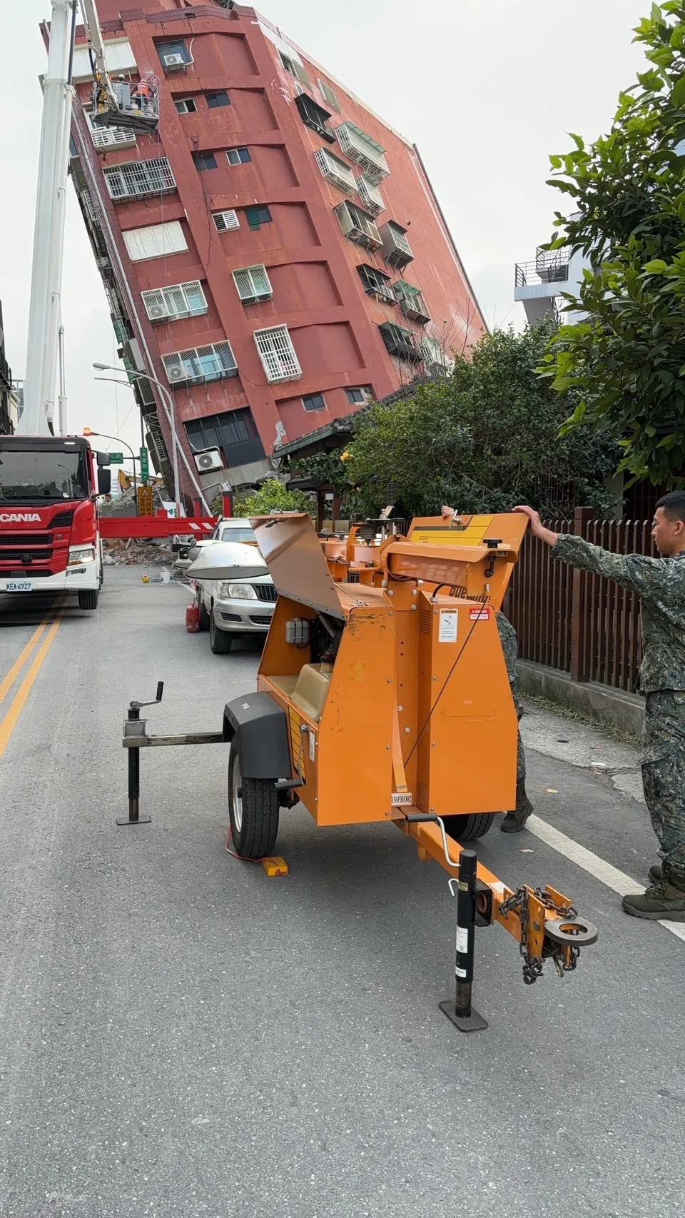 花莲0403强震天王星大楼倒榻酿成一死。花莲地检署提供