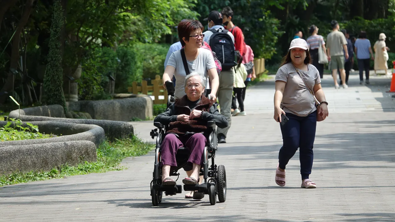 不只活得久　医界掀起「健康余命」新战场