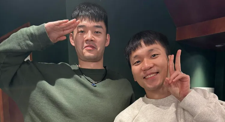 王齐麟晒出和李洋合照。翻摄王齐麟脸书