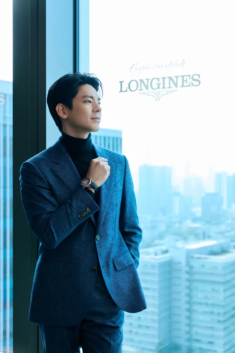 林柏宏成為戴上浪琴巨擘系列馬年生肖紀念腕錶的台灣第一人。品牌提供