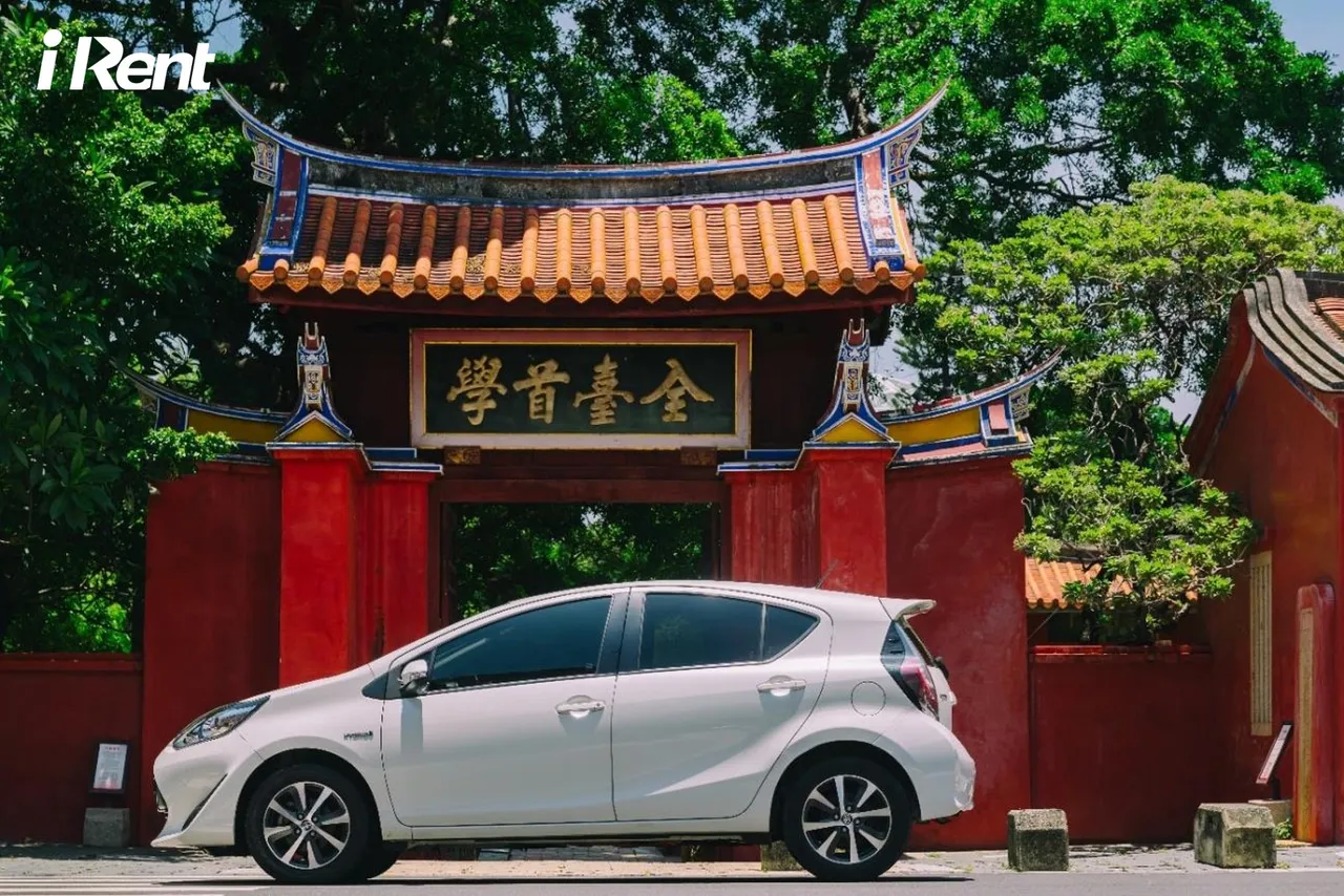 iRent以整合化的智慧管理系统、车队工具及平台后台，协助合作伙伴顺利导入共享车营运模式，将传统租车从「柜台营业」成功转型为「24小时自动化租还」，提升车辆使用效率，也降低合作业者的营运固定成本。