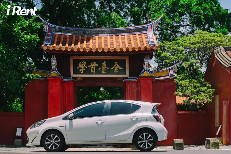 iRent以整合化的智慧管理系統、車隊工具及平台後台，協助合作夥伴順利導入共享車營運模式，將傳統租車從「櫃台營業」成功轉型為「24小時自動化租還」，提升車輛使用效率，也降低合作業者的營運固定成本。