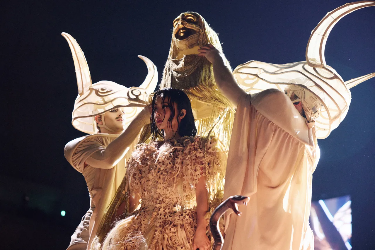 百变的蔡依林化身「欲望守护者」。凌时差提供