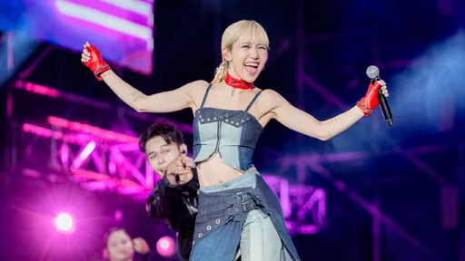 Lulu高雄跨年開唱放閃　陳漢典化身誇誇大隊甜度爆表