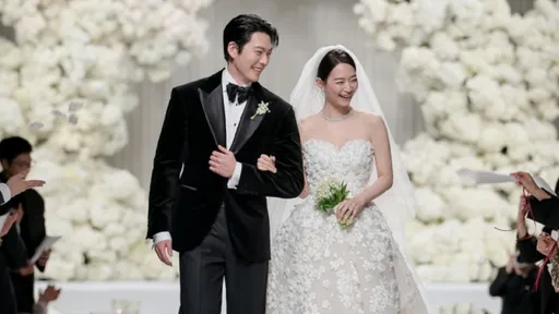 金宇彬大婚笑露夫妻脸　申敏儿雪花礼服美极了