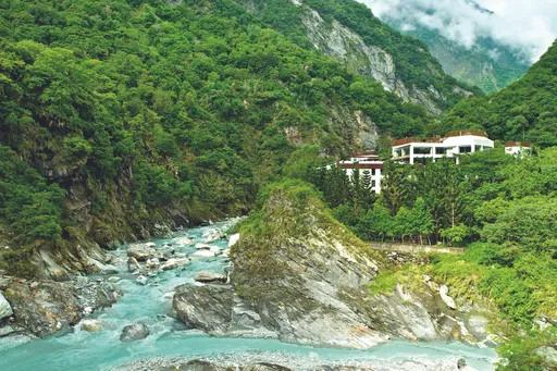 太鲁阁晶英酒店「秋日冬境」登场！980元森林散步野餐、微醺时光全新亮点揭晓