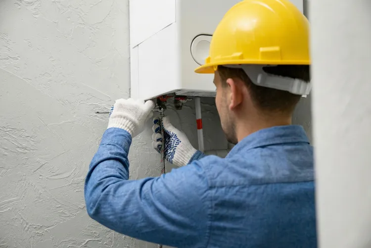 院方提醒，瓦斯熱水器要留意安裝位置，並定期檢修，以確保安全。大千醫院提供