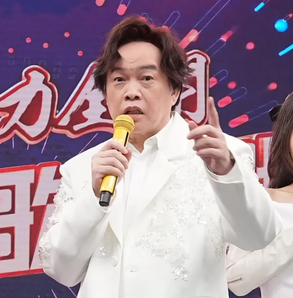 歌手王ADEN最近引发诸多风波，「过来人」康康语重心长给建议。中视提供