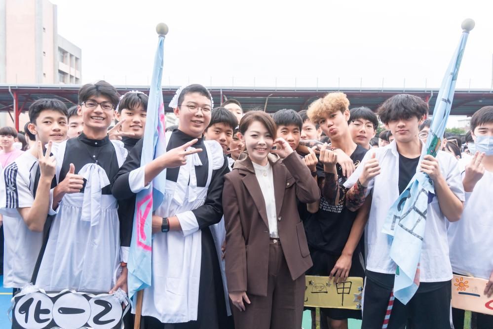 高虹安最新民調滿意度破7成「10大政策獲肯定」!市府:持續推動城市進步