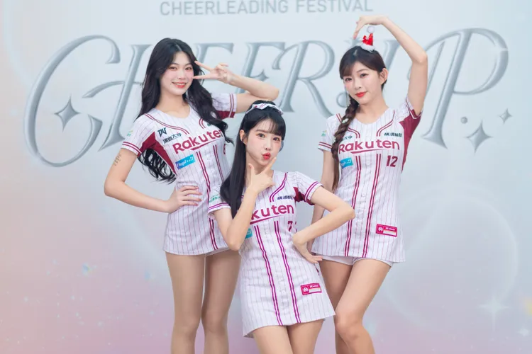 貝佳頤（左起）、筠熹、穎樂。CHEER UP提供