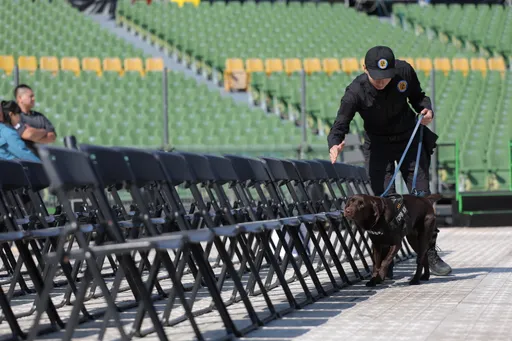 五月天台中开唱在即　中警提升警戒！特勤、侦爆、防爆实战演练