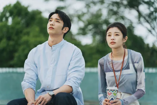 詹子萱手机私藏多张高清丑照　与刘以豪关系曝光