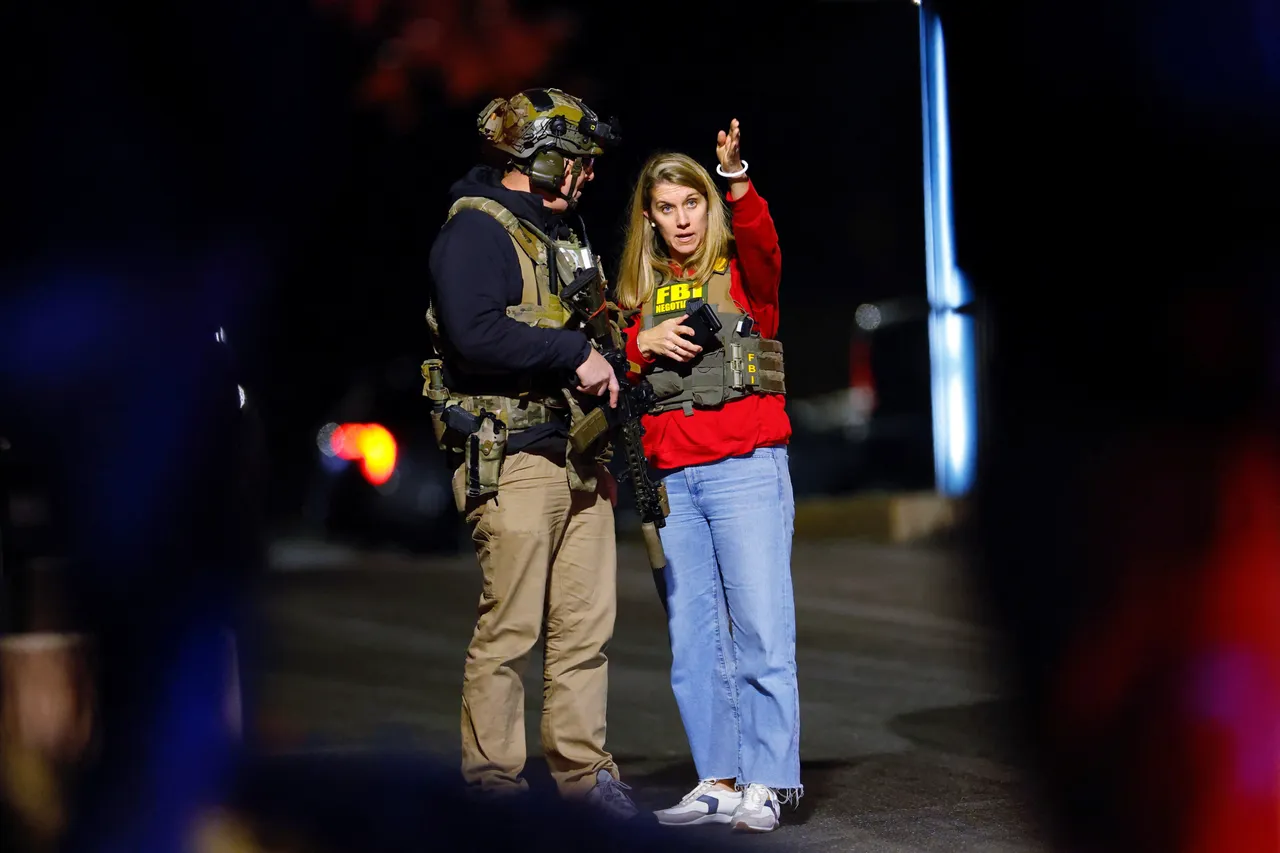 FBI缉捕布朗大学枪手。路透