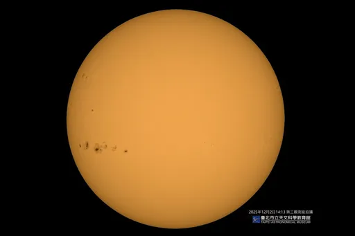 比地球還大！10年首見巨型太陽黑子逼近　恐掀強閃焰、地磁風暴