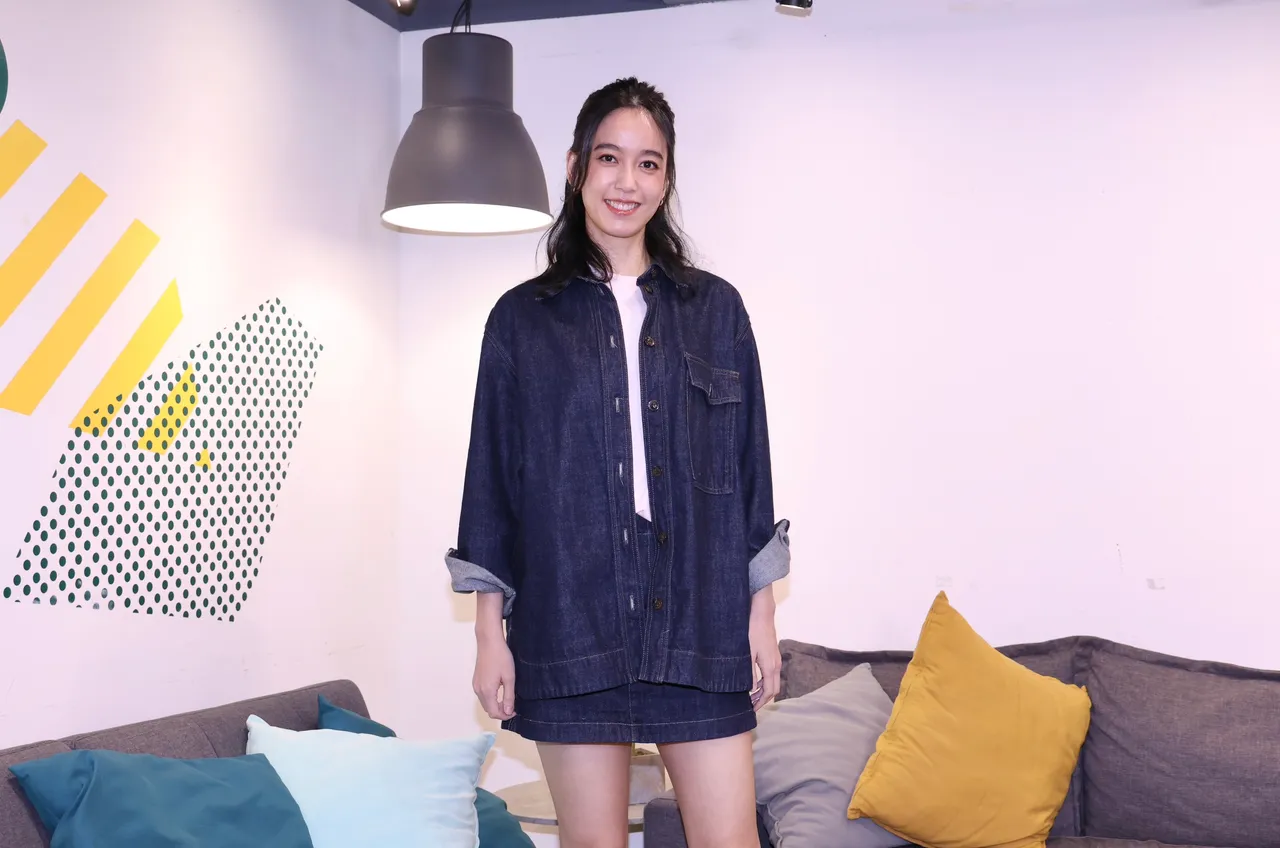 陈庭妮苦练琴。庄宗达摄