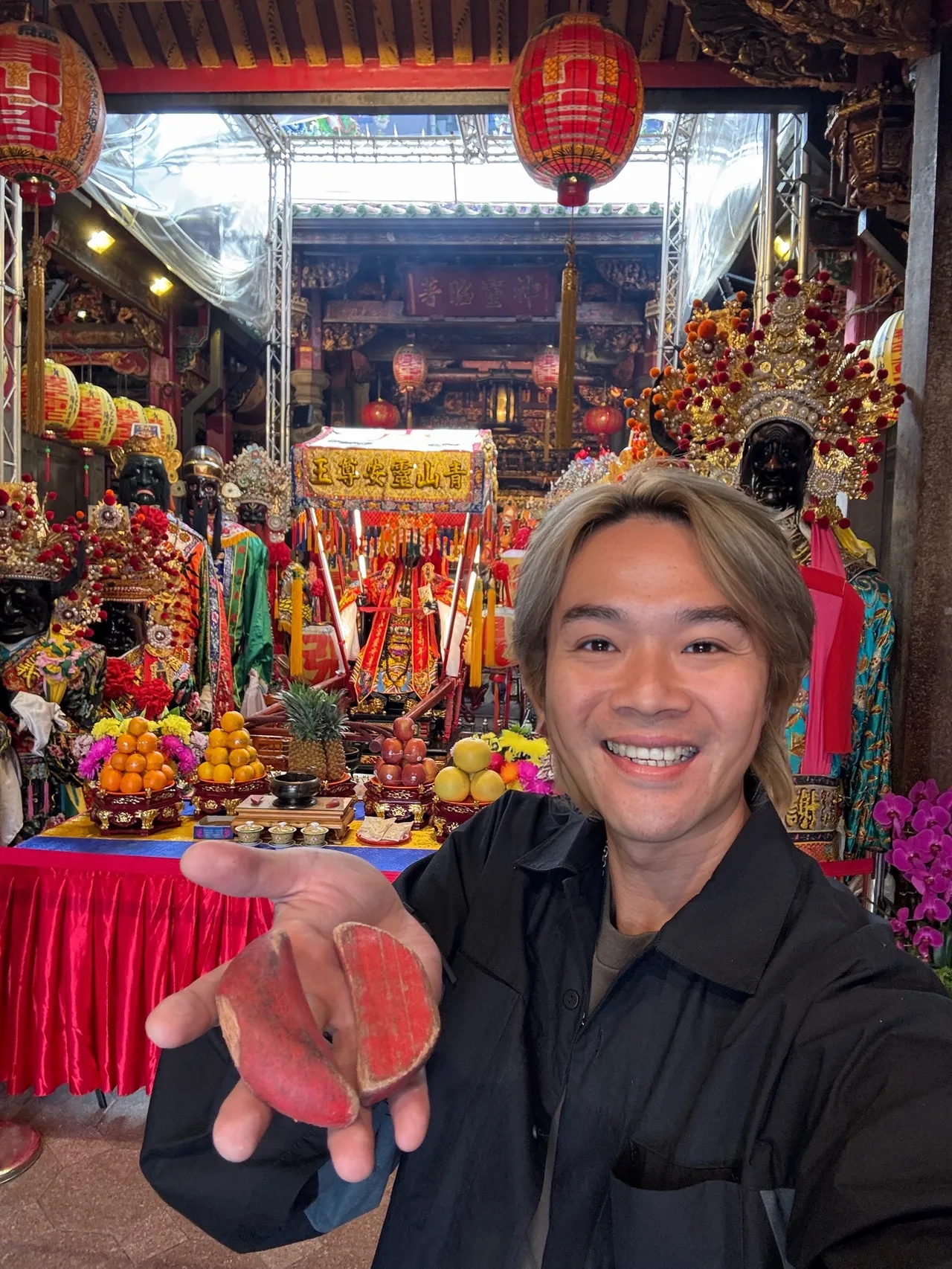 柯大堡获艋舺青山王9个圣杯相挺。信徒文化祭提供