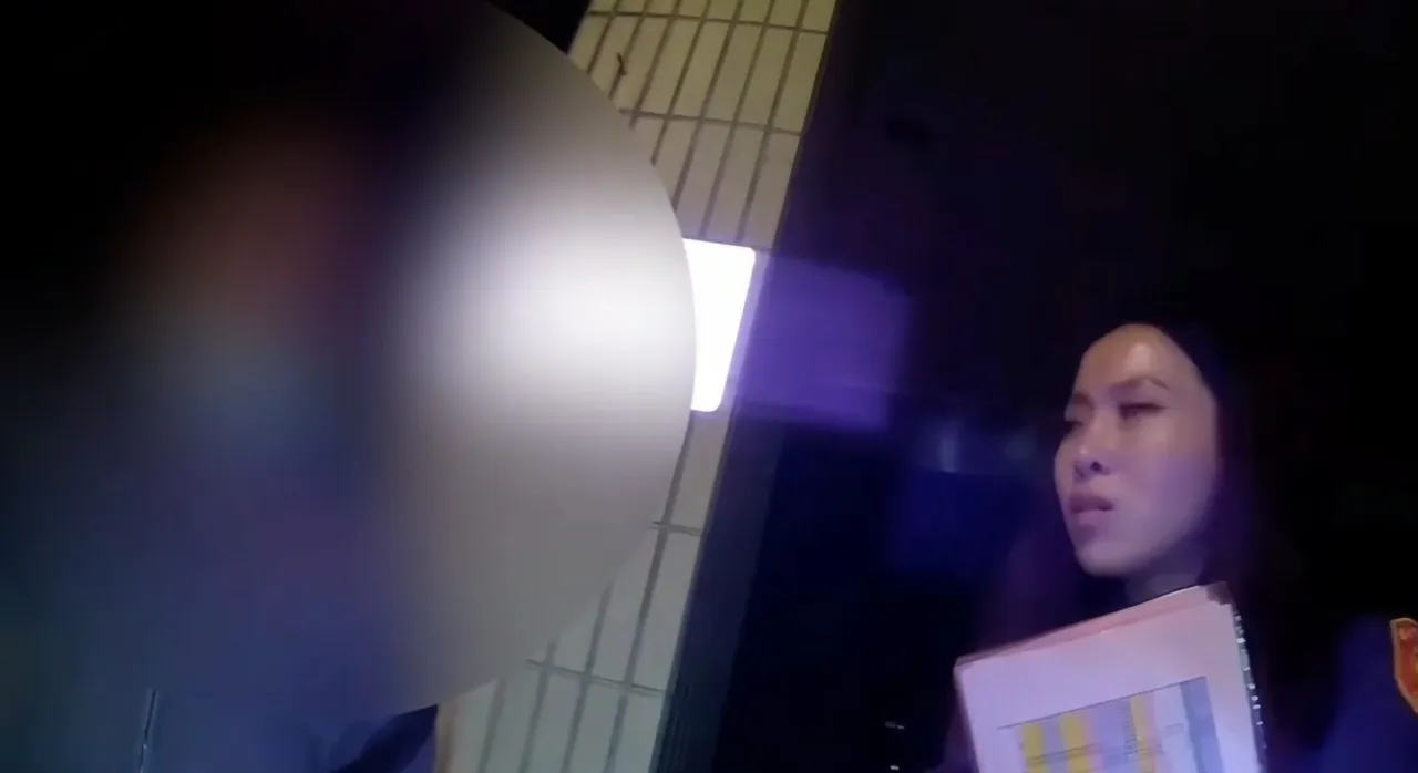 江男决定拒绝酒测。翻摄画面