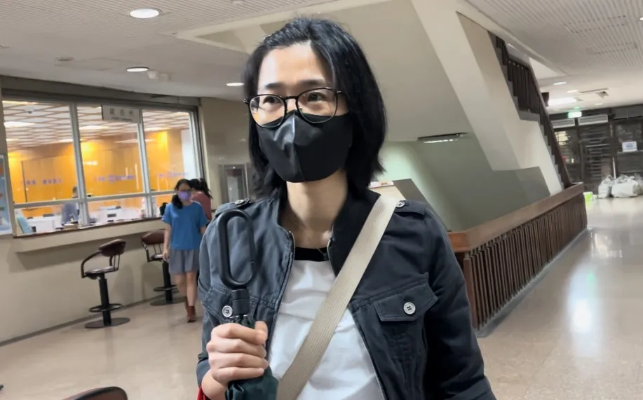 北市前都委会执秘邵琇珮今答辩认罪请求轻判并宣告缓刑。谢亚庭摄