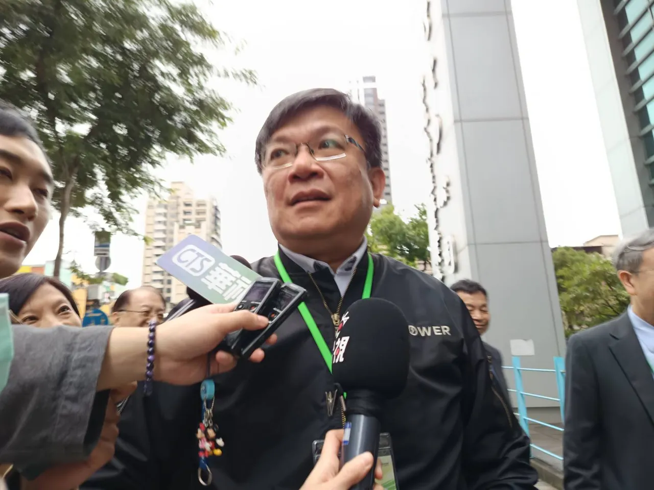 共军环台军演冲击能源供应？台电董座：时值冬天备转容量率逾10%