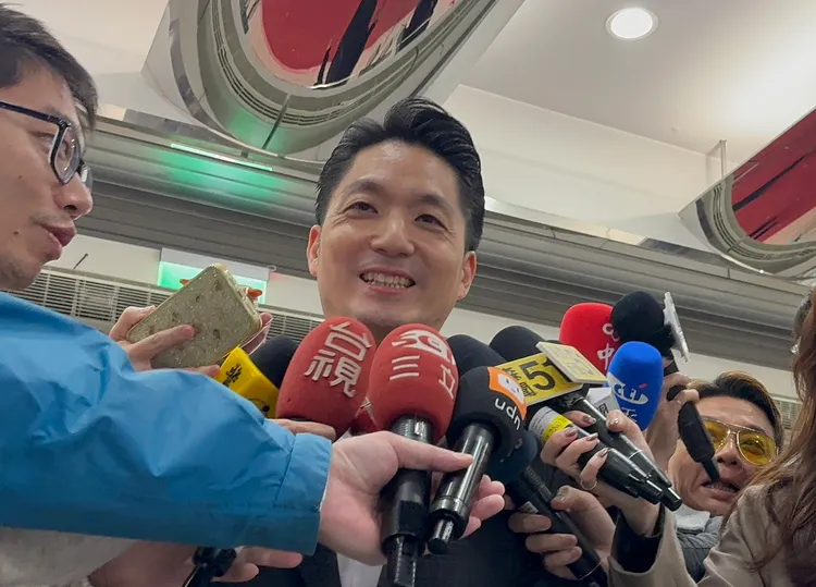 蔣萬安對於李四川的未來規劃未正面回應。張綵茜攝