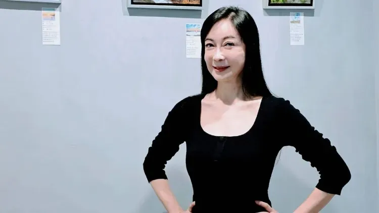 顧婕罹癌後，以中西醫並進治療。顧婕提供