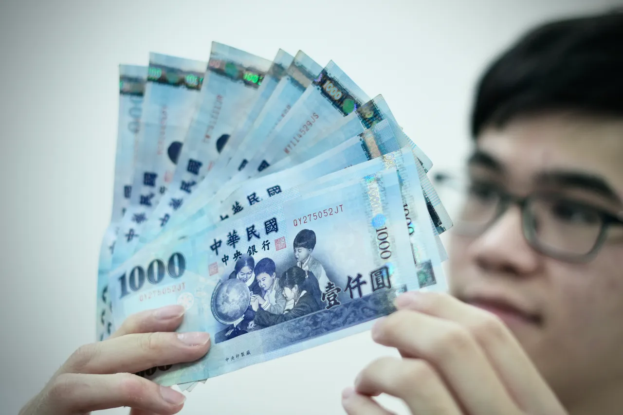 这县市「加码普发6000元」提案通过了！今拚送审议