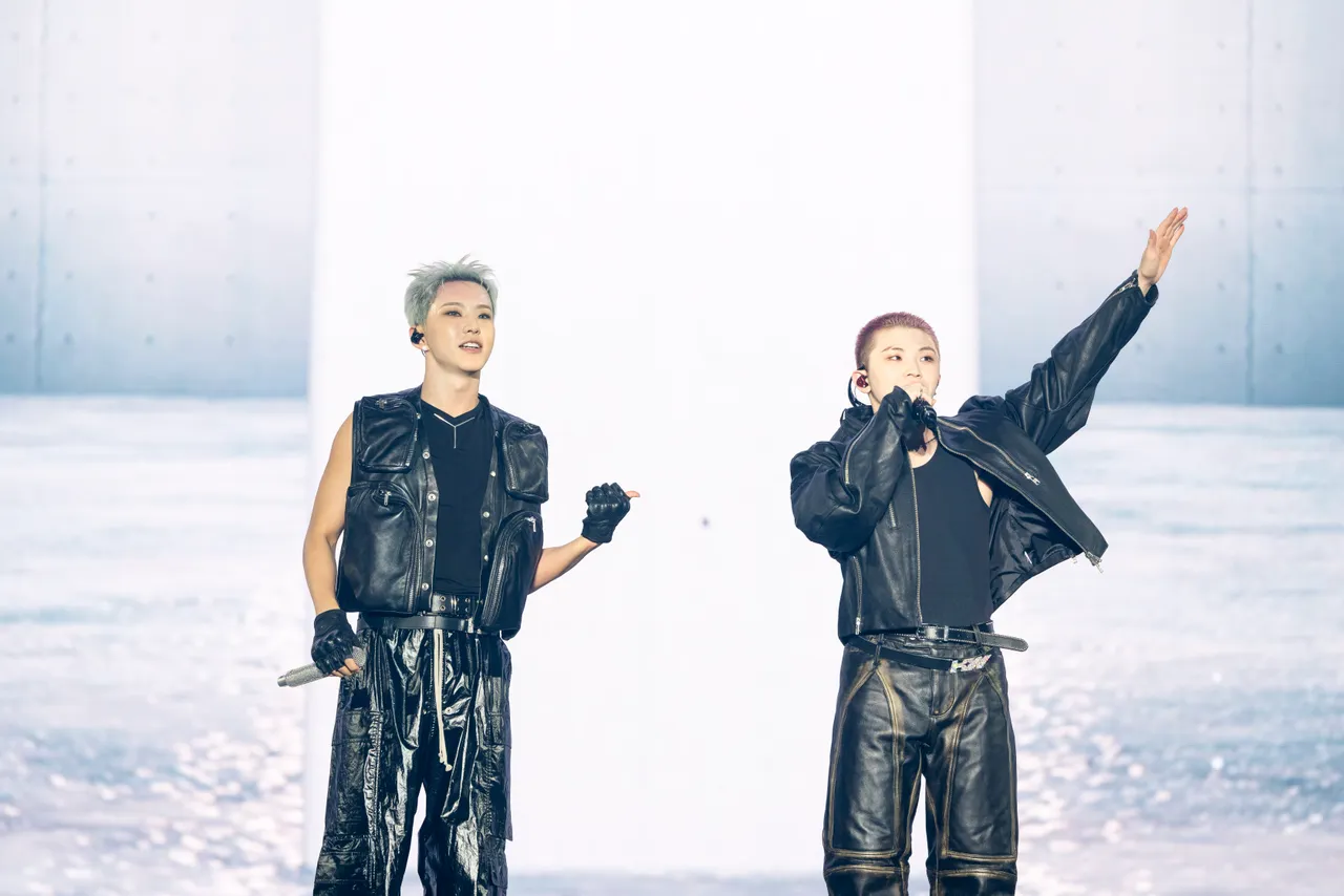 HOSHI（左）、WOOZI当兵前来台举行粉丝演唱会。D-SHOW提供