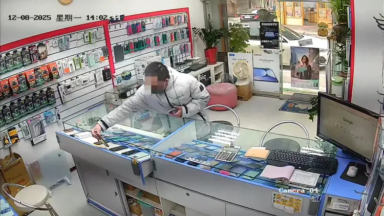 劉男行竊。中壢警分局提供