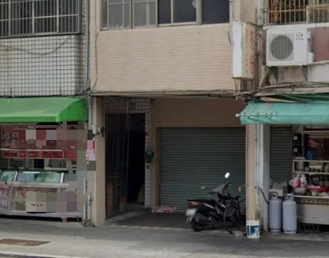 邱女與前夫名下有通訊行、泡沫紅茶店等，但吸金疑雲爆發後，目前已經人去樓空。取自google map