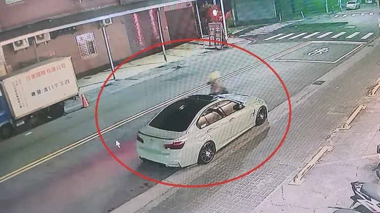 高女騎車摔車擦撞夏女車輛後卻未停下報警，被依法開罰。翻攝畫面