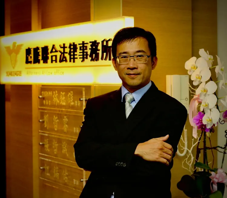 曹西平猝逝！遗产怎么办　律师：兄弟可争取1/3特留分