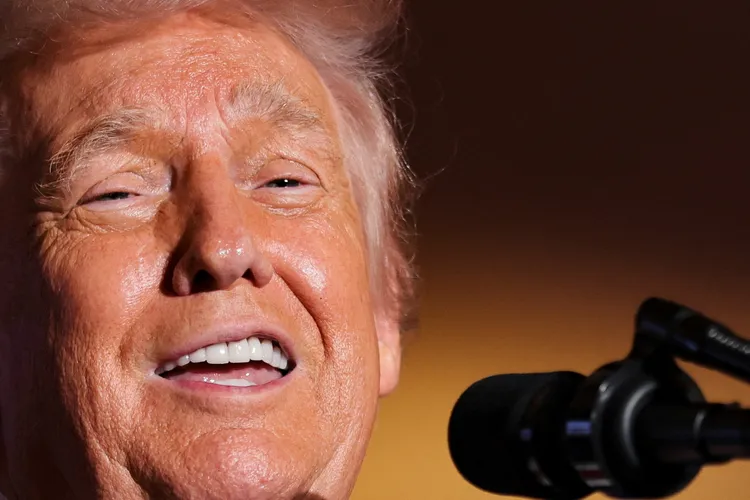 美国据传逼迫国际刑事法院不得调查川普。路透