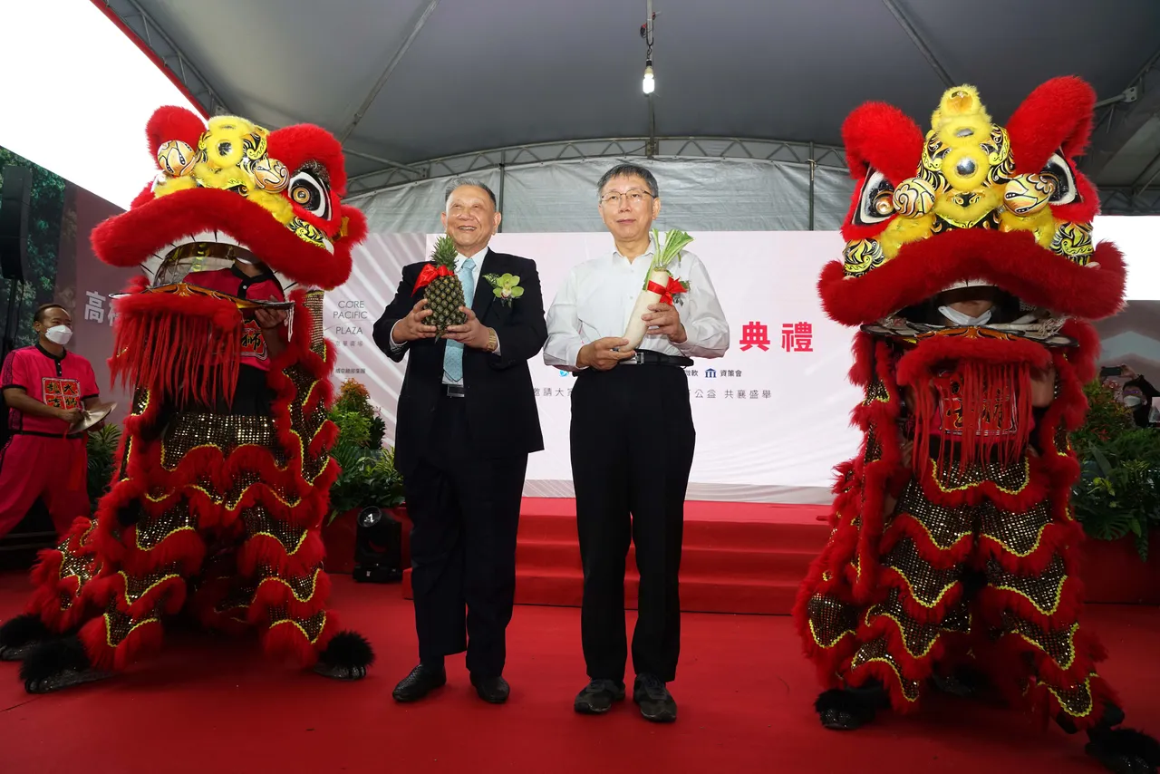 沈庆京被押出病「以为要挂了」　痛哭交代后事：是我害了柯P 