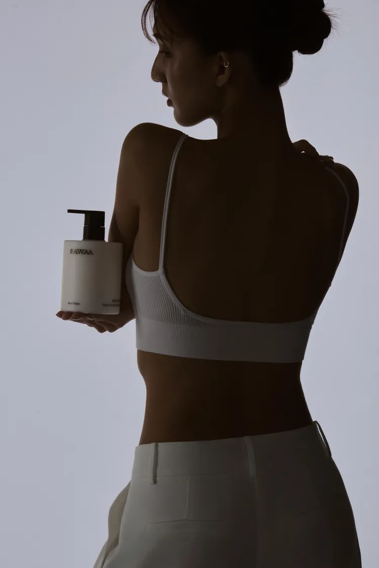 SAWAA黑杉微光｜靜心安恬身體乳。品牌提供