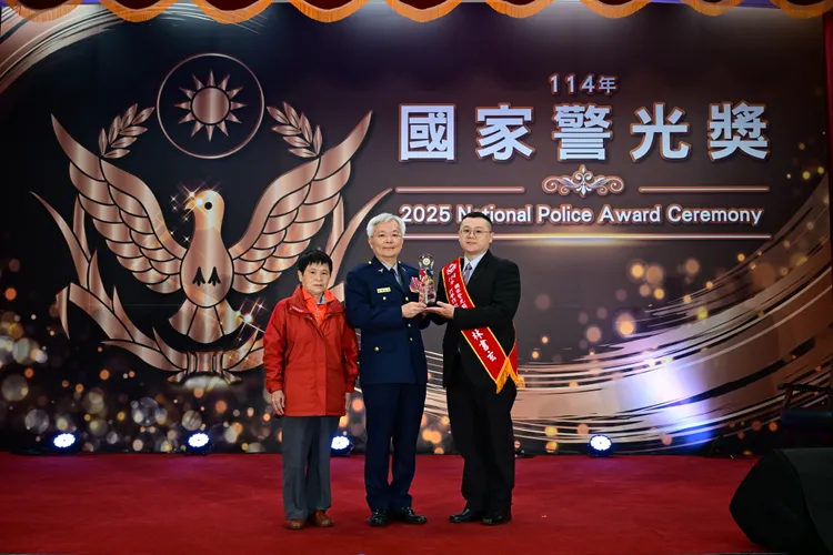 台北市政府警察局小隊長林書玄獲個人組打擊詐欺類第1名。翻攝畫面
