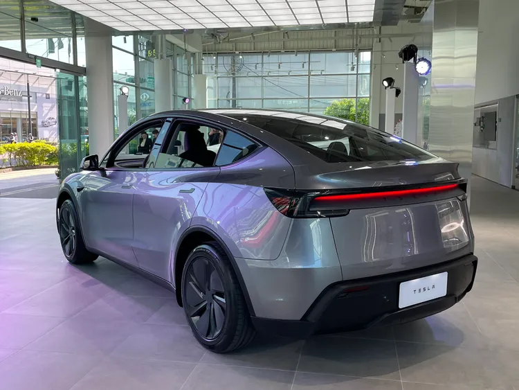 新款Model Y同樣是成長主力，自6月首批交付以來，連續蟬聯6至9月台灣電動車銷售冠軍，甚至同時拿下豪華進口休旅市場第一名。林浩昇攝