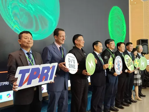 兴达电厂「去碳燃氢」5MW扩大测试　台电力拼2028年混氢发电达20%