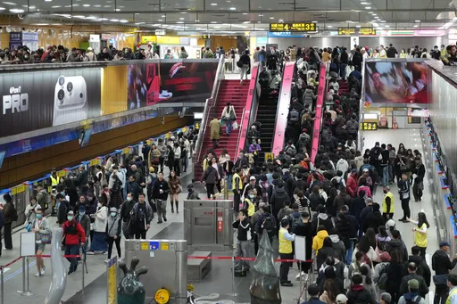 跨年夜人潮爆！北捷运量飙222.9万人次　连续42hr不收班