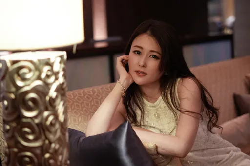 麻衣父亲胰脏癌病逝！享寿77岁　2个月前曾来台与王文洋共进最后晚餐