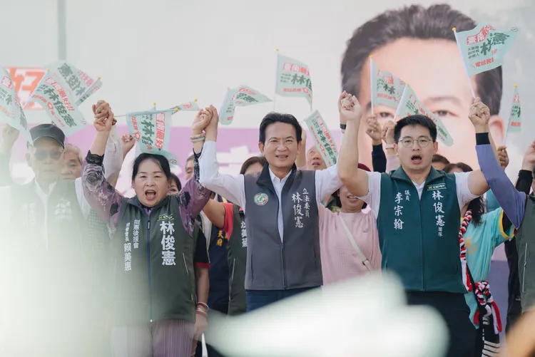 市议员李宗翰挺宪后援会7日成立大会。翻摄画面