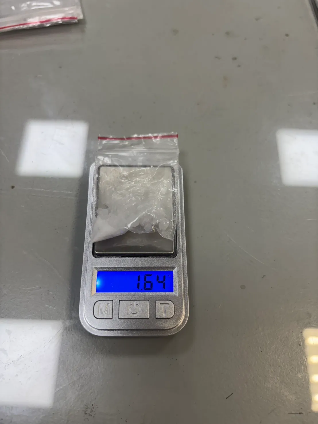 警方查获K他命。翻摄画面