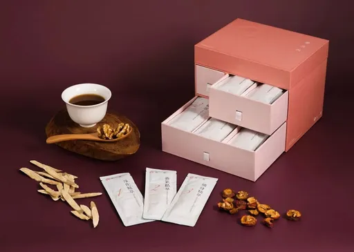 「天一爱」卖5大伪药　惊人仓储内部曝光！上万包产品被查扣