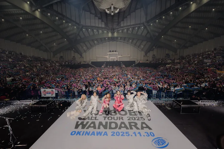 YOASOBI昨晚在沖繩開唱，並官宣新巡演計劃。翻攝YOASOBI的X