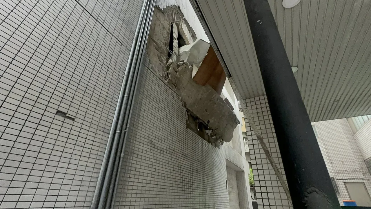 板桥爆炸5路人受伤送医　定食8道歉承诺赔偿