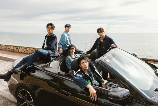 「FEniX」飞越9900公里砸500万拍片　欧洲「全裸日光浴」大开眼界