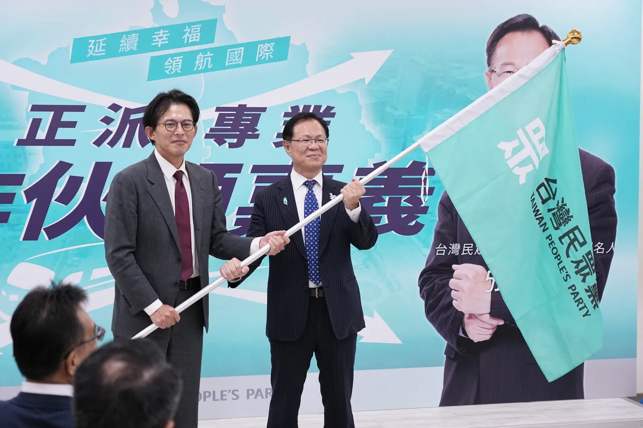 传黄敏惠暗挺王美惠？张启楷「谣言止于智者」：农历年前完成蓝白合