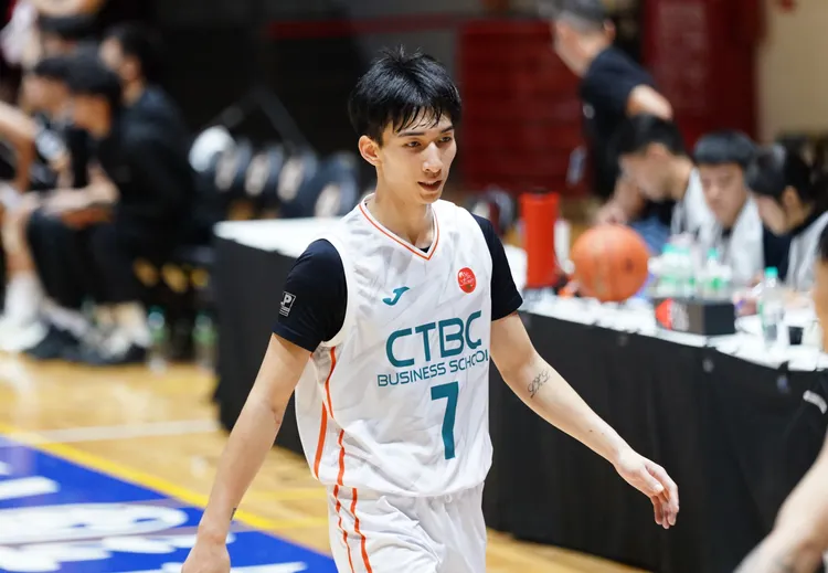 中信学院的张俊生取代刘丞勋成UBA最速千分男。大专体总提供