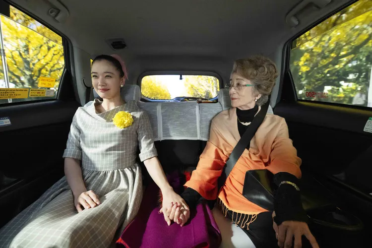 蒼井優（左）飾演倍賞千惠子的年輕時期。天馬行空提供