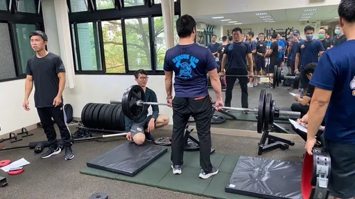 被騙了？統合分析揭密：運動後拉筋「幫助超有限」