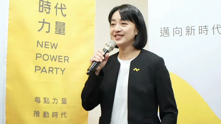 時代力量黨主席王婉諭投書《經濟學人》。翻攝王婉諭臉書